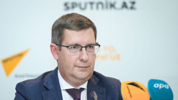 Торговый представитель России в Азербайджане Руслан Мирсаяпов - Sputnik Азербайджан